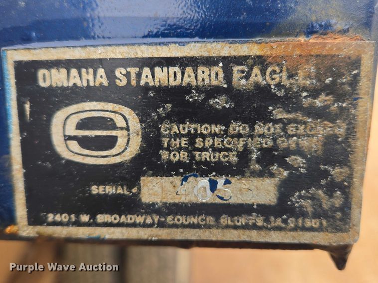 image for item EV5594 1999 Chevrolet 3500 flatbed pickup truck