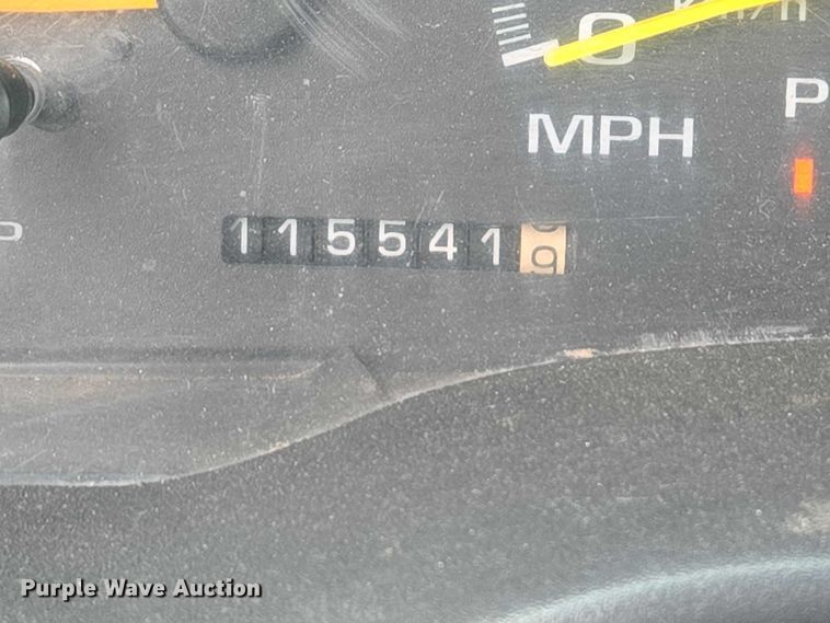 image for item EV5594 1999 Chevrolet 3500 flatbed pickup truck