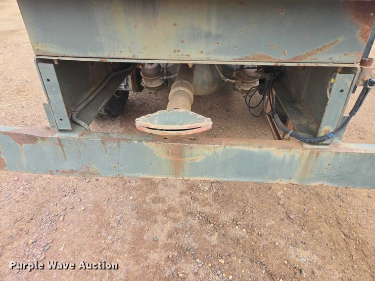 image for item EV5595 1988 International S1900 tank truck