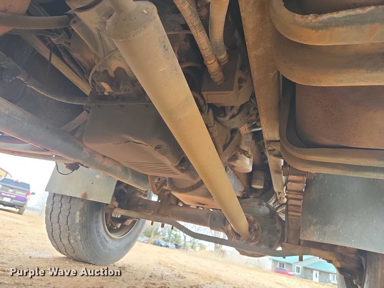 image for item EV5595 1988 International S1900 tank truck