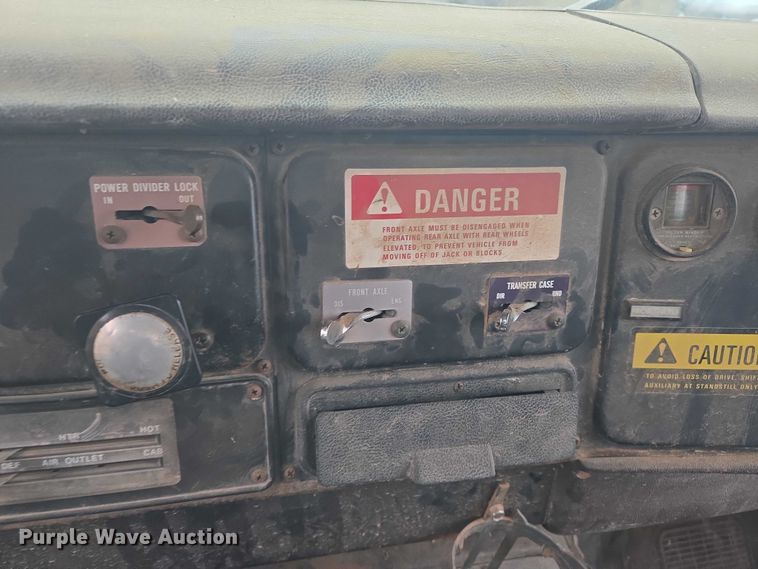 image for item EV5595 1988 International S1900 tank truck