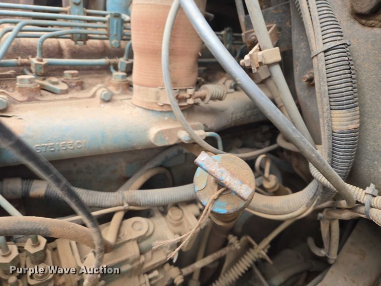 image for item EV5595 1988 International S1900 tank truck