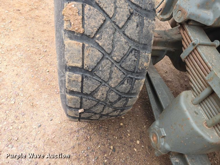 image for item EV5595 1988 International S1900 tank truck