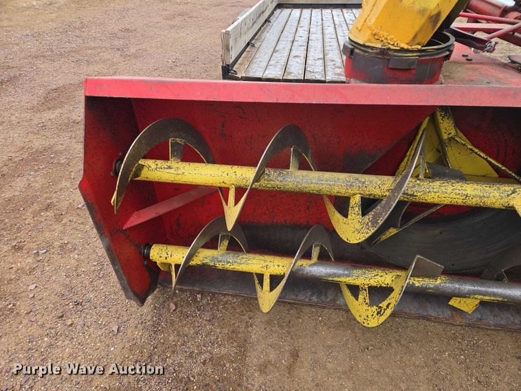 image for item EV5597 Farm King 960 SB snow blower