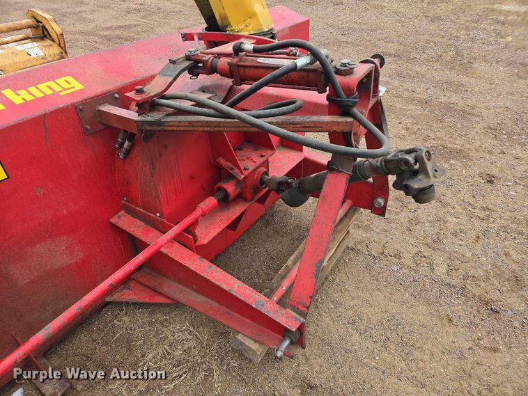 image for item EV5597 Farm King 960 SB snow blower