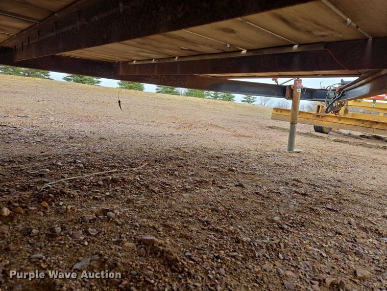 image for item EV5598 1993 M&S Trailer 16x7 utility trailer