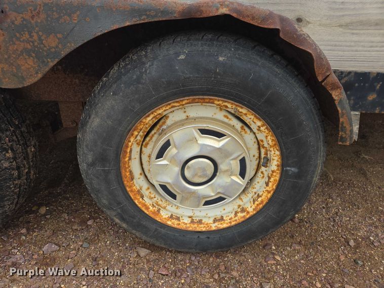 image for item EV5598 1993 M&S Trailer 16x7 utility trailer