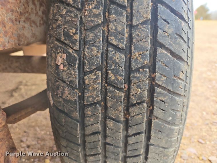 image for item EV5598 1993 M&S Trailer 16x7 utility trailer