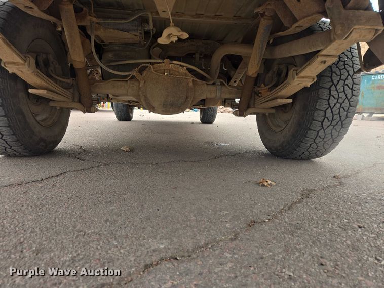 image for item EV5605 2002 Chevrolet S10 Ext. Cab pickup truck