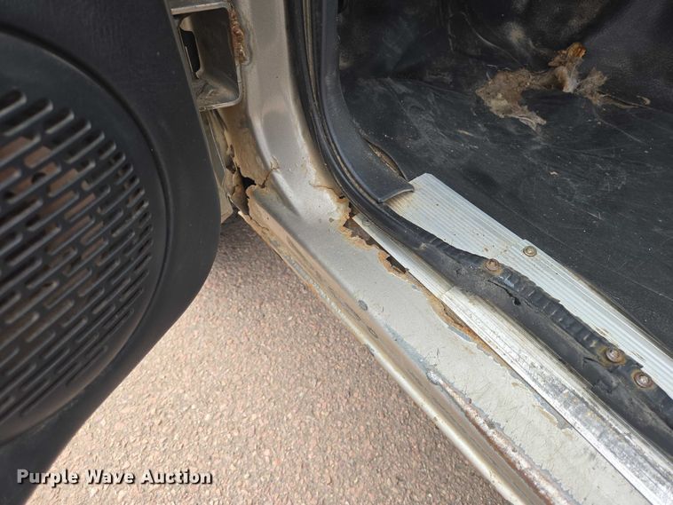 image for item EV5605 2002 Chevrolet S10 Ext. Cab pickup truck