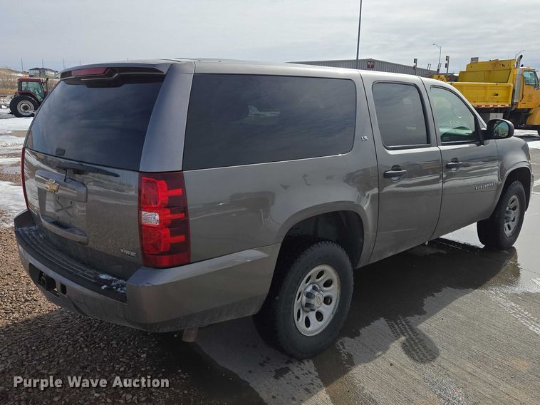 image for item EV5613 2007 Chevrolet Suburban SUV