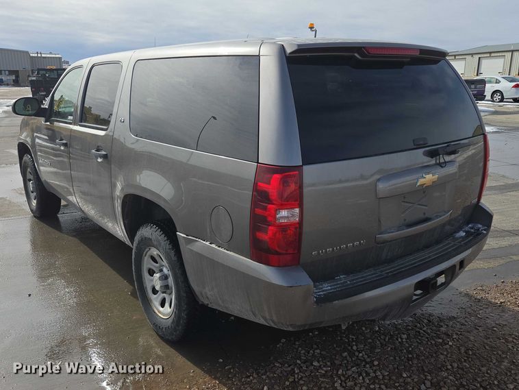 image for item EV5613 2007 Chevrolet Suburban SUV