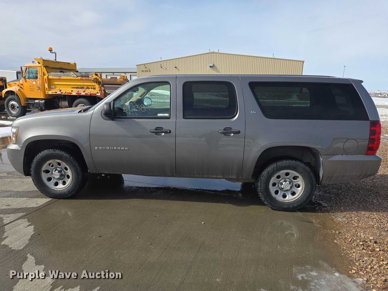 image for item EV5613 2007 Chevrolet Suburban SUV