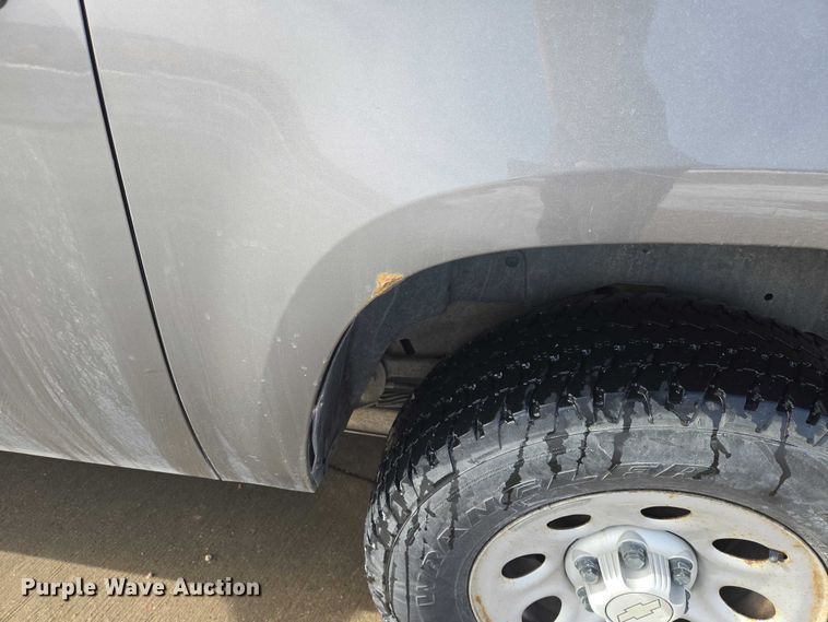 image for item EV5613 2007 Chevrolet Suburban SUV