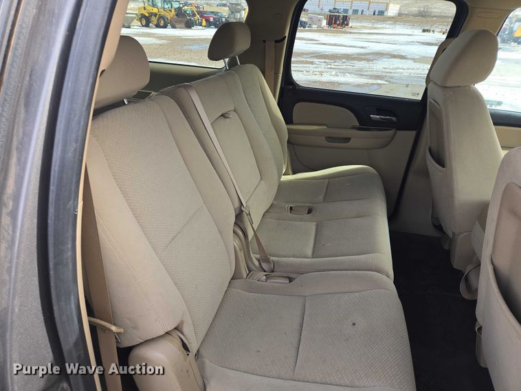 image for item EV5613 2007 Chevrolet Suburban SUV
