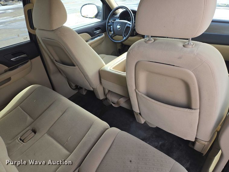 image for item EV5613 2007 Chevrolet Suburban SUV