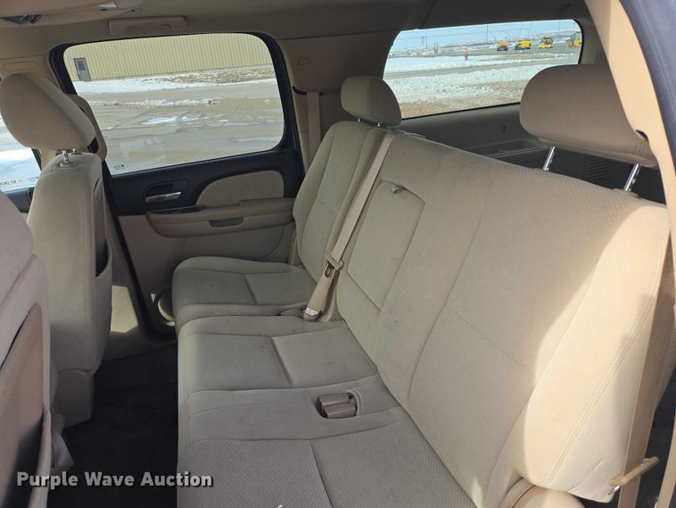 image for item EV5613 2007 Chevrolet Suburban SUV