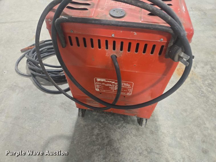 image for item EV5614 Forney C5 welder