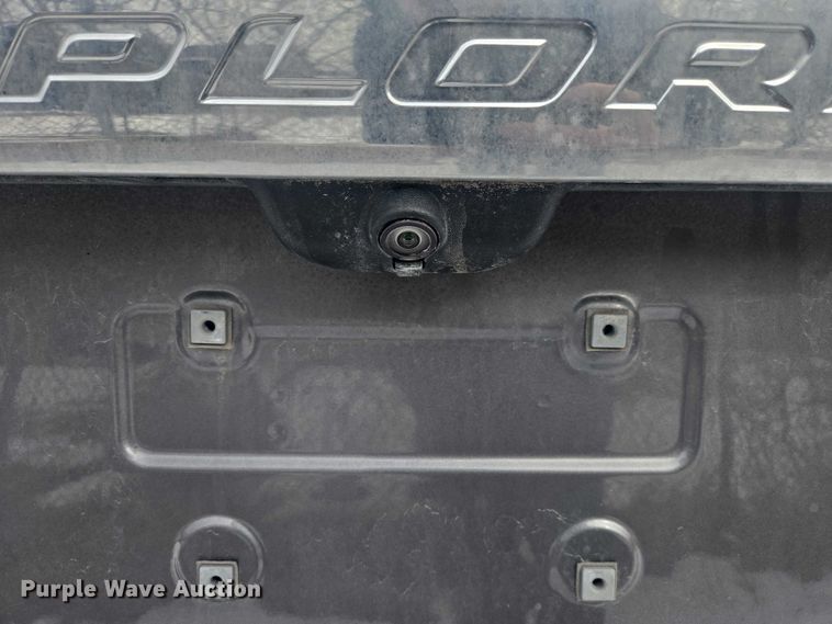 image for item EV5617 2021 Ford Explorer SUV