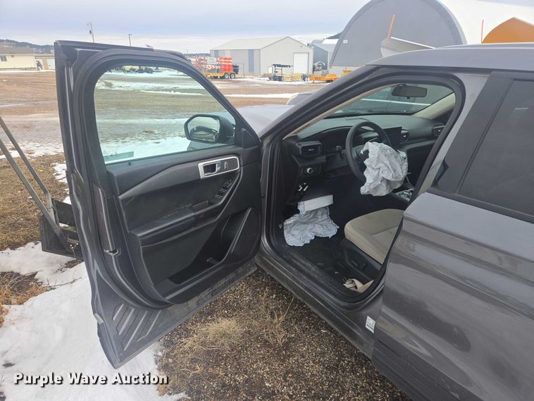 image for item EV5617 2021 Ford Explorer SUV