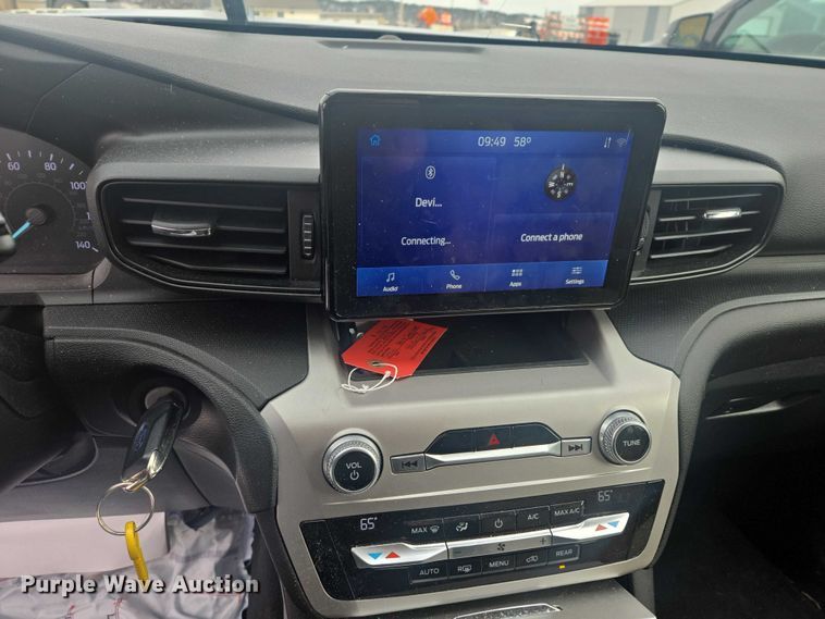 image for item EV5617 2021 Ford Explorer SUV