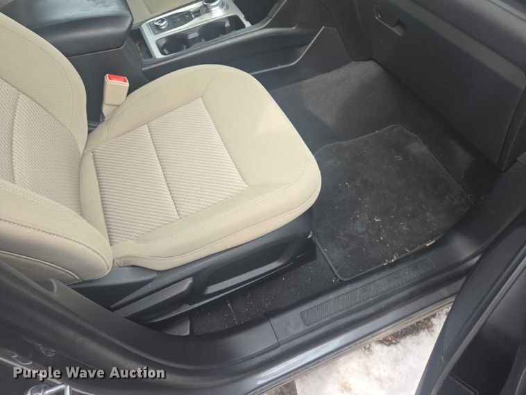 image for item EV5617 2021 Ford Explorer SUV