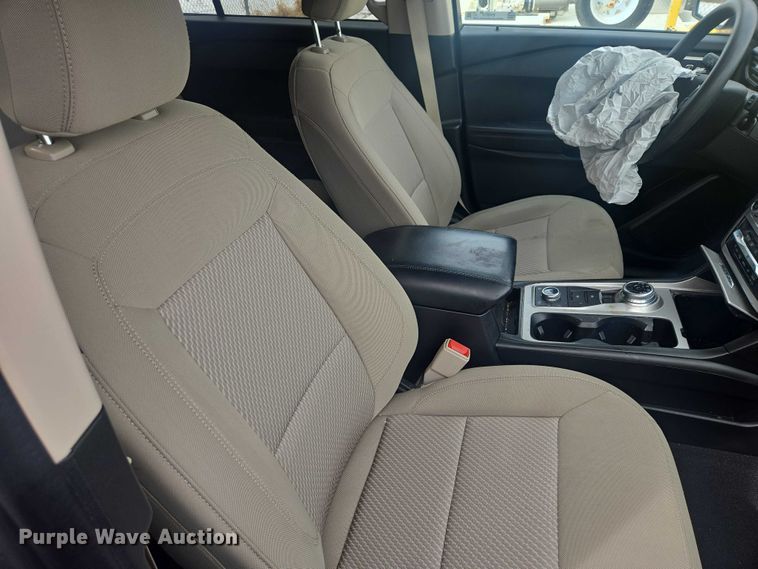 image for item EV5617 2021 Ford Explorer SUV