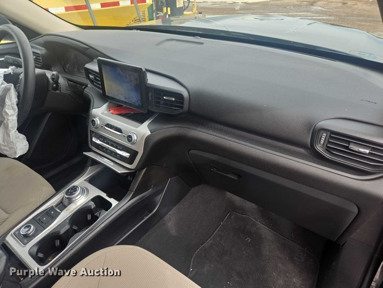 image for item EV5617 2021 Ford Explorer SUV