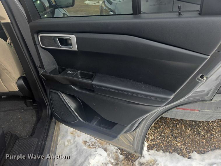 image for item EV5617 2021 Ford Explorer SUV