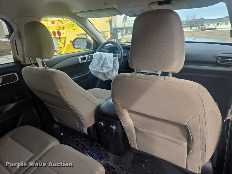 image for item EV5617 2021 Ford Explorer SUV