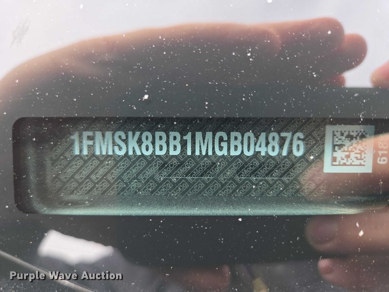 image for item EV5617 2021 Ford Explorer SUV