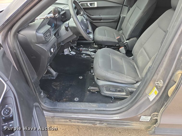 image for item EV5625 2020 Ford Explorer police Interceptor SUV