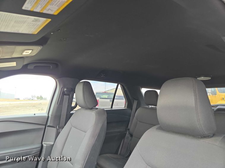 image for item EV5625 2020 Ford Explorer police Interceptor SUV