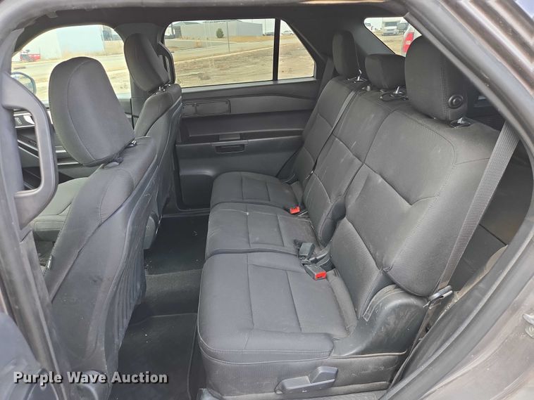 image for item EV5625 2020 Ford Explorer police Interceptor SUV