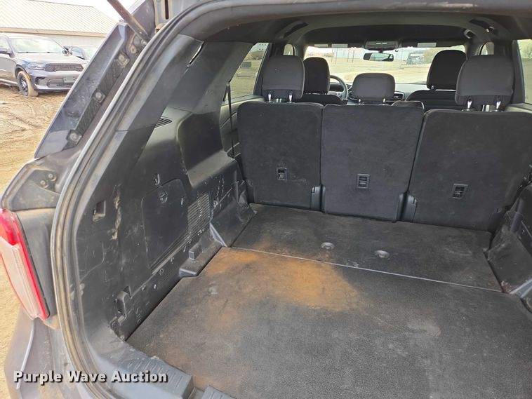 image for item EV5625 2020 Ford Explorer police Interceptor SUV