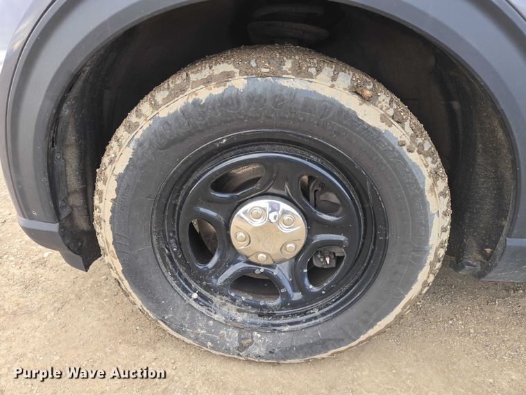 image for item EV5625 2020 Ford Explorer police Interceptor SUV