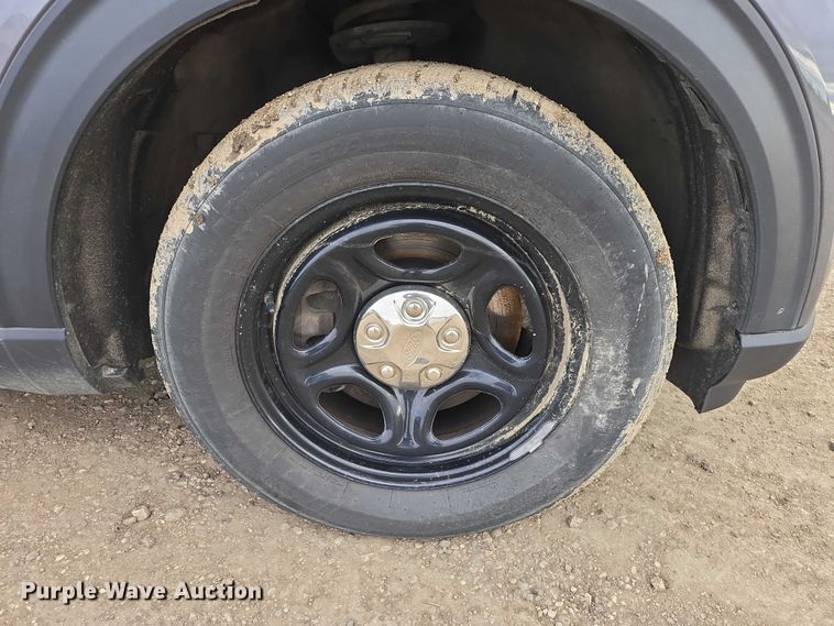 image for item EV5625 2020 Ford Explorer police Interceptor SUV