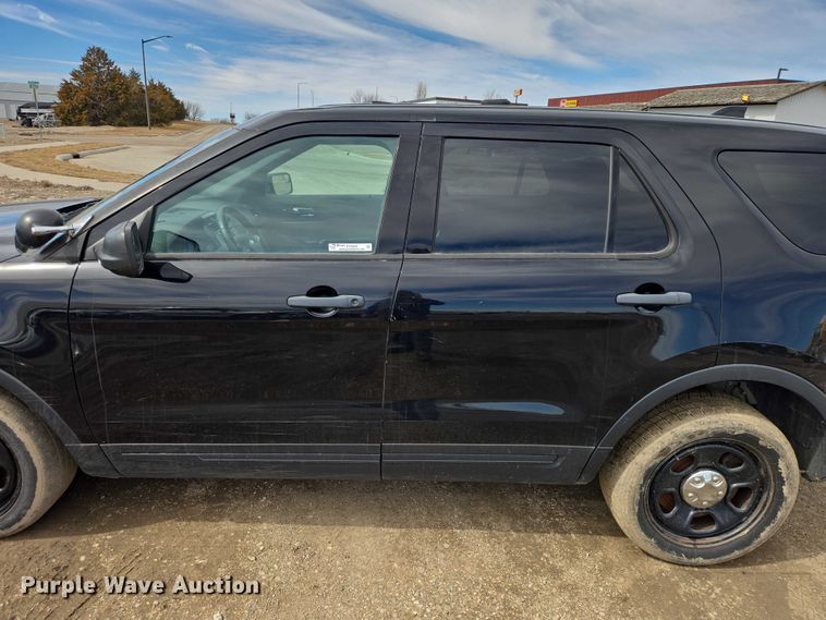 image for item EV5629 2017 Ford Explorer Police Interceptor SUV