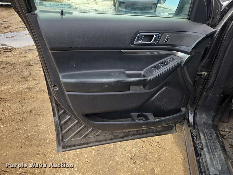 image for item EV5629 2017 Ford Explorer Police Interceptor SUV