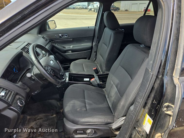 image for item EV5629 2017 Ford Explorer Police Interceptor SUV