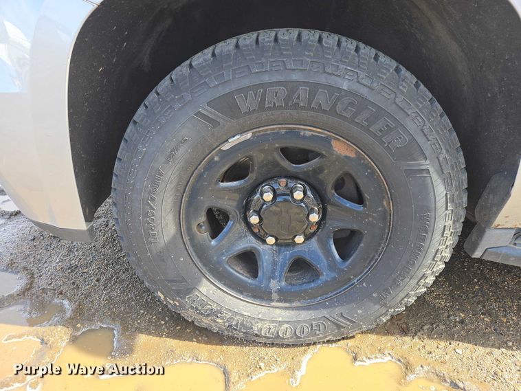 image for item EV5630 2015 Chevrolet Tahoe Police SUV