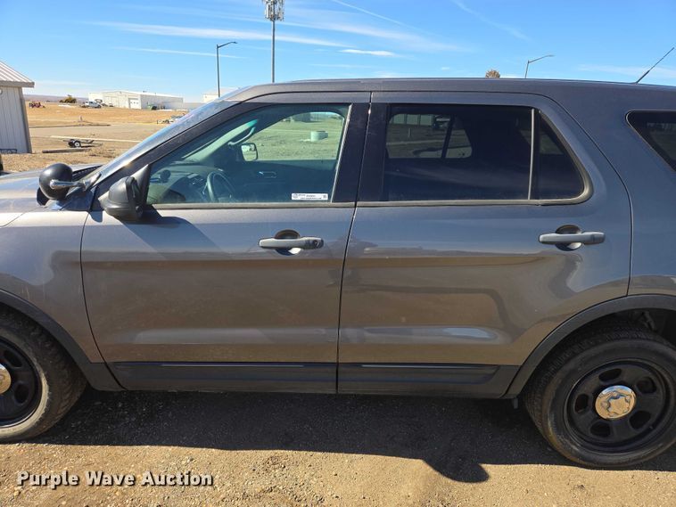image for item EV5631 2013 Ford Explorer Police Interceptor SUV