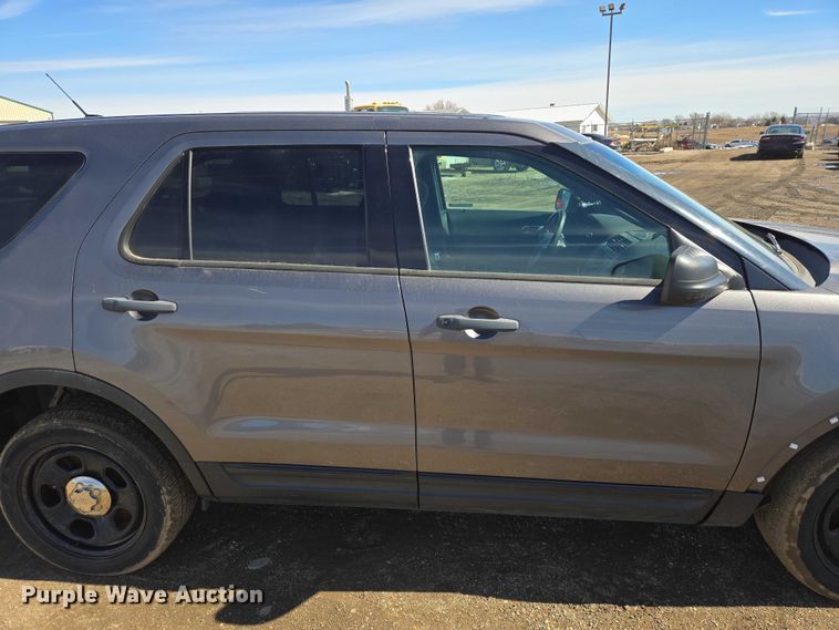 image for item EV5631 2013 Ford Explorer Police Interceptor SUV