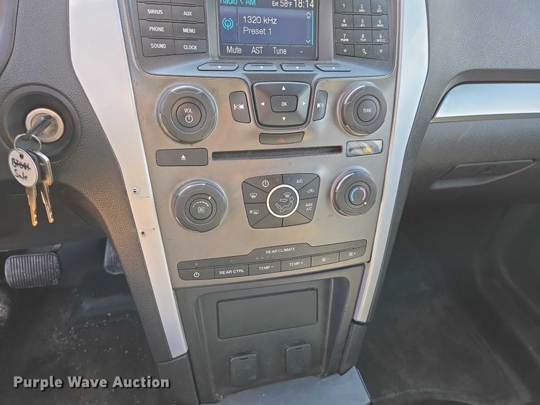 image for item EV5631 2013 Ford Explorer Police Interceptor SUV