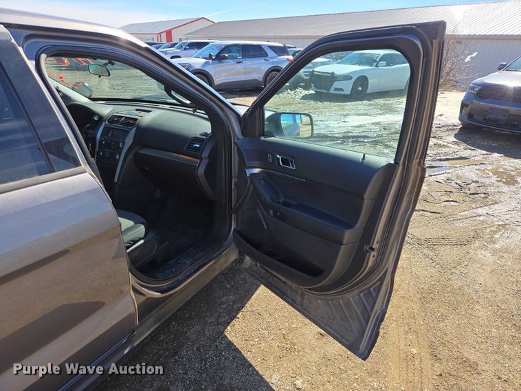 image for item EV5631 2013 Ford Explorer Police Interceptor SUV