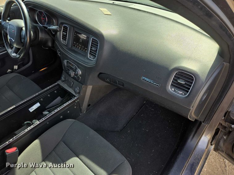 image for item EV5632 2019 Dodge Charger Police 