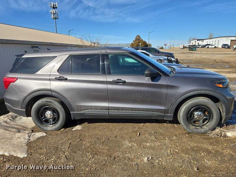 image for item EV5635 2020 Ford Explorer Police Interceptor SUV