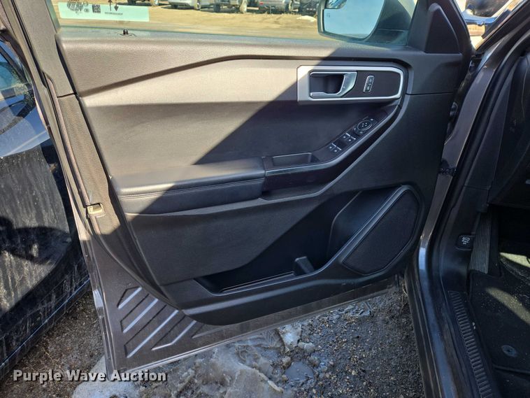 image for item EV5635 2020 Ford Explorer Police Interceptor SUV