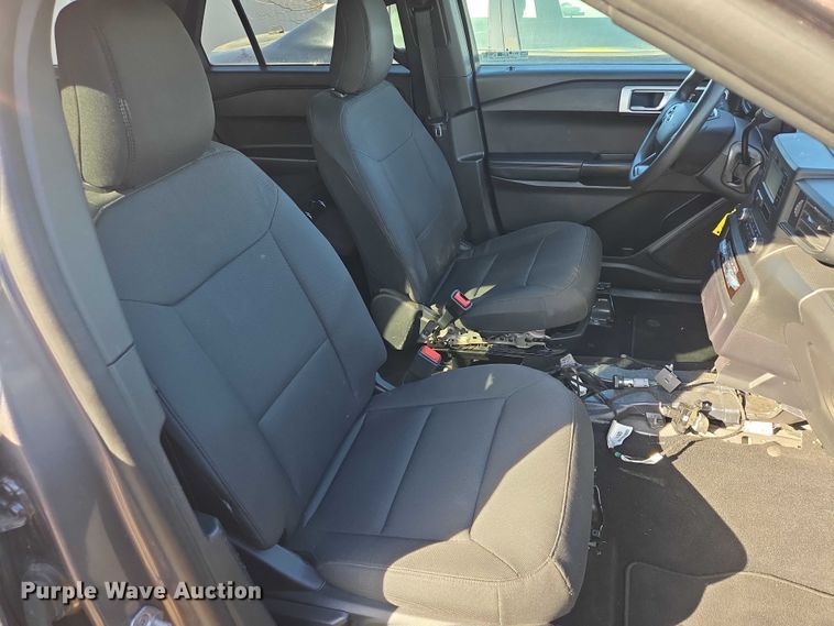 image for item EV5635 2020 Ford Explorer Police Interceptor SUV