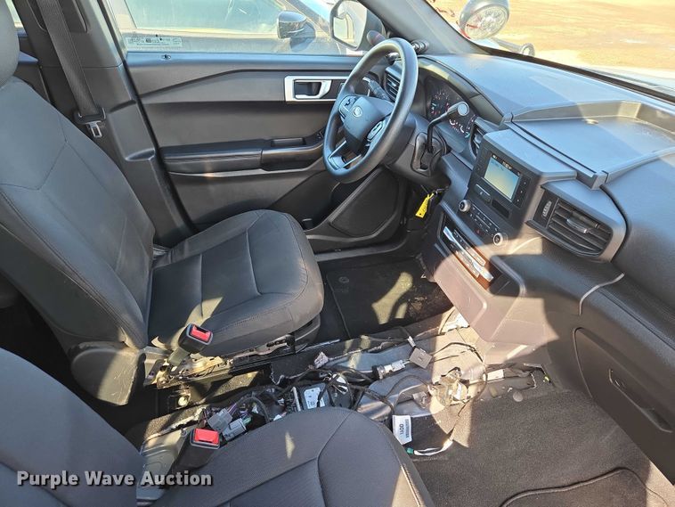 image for item EV5635 2020 Ford Explorer Police Interceptor SUV